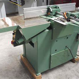 Working to Outfit a Beautiful Vintage Chambon Machine With a Spiral Cutterhead