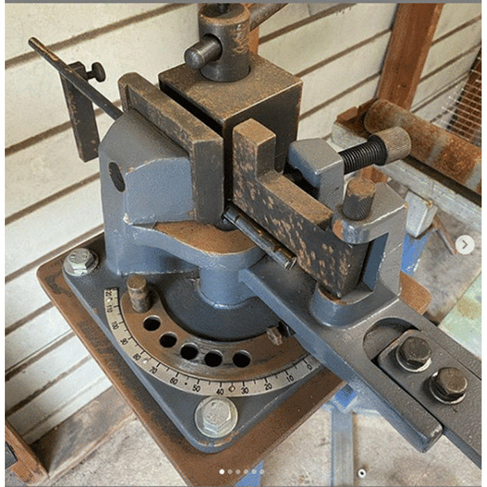 UB-70 Universal 2-3/4-In Cast-Iron Hot & Cold Metal Bar Bender