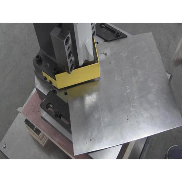 Sheartak HN-1104 Manual Corner Notcher - Sheartak Tools